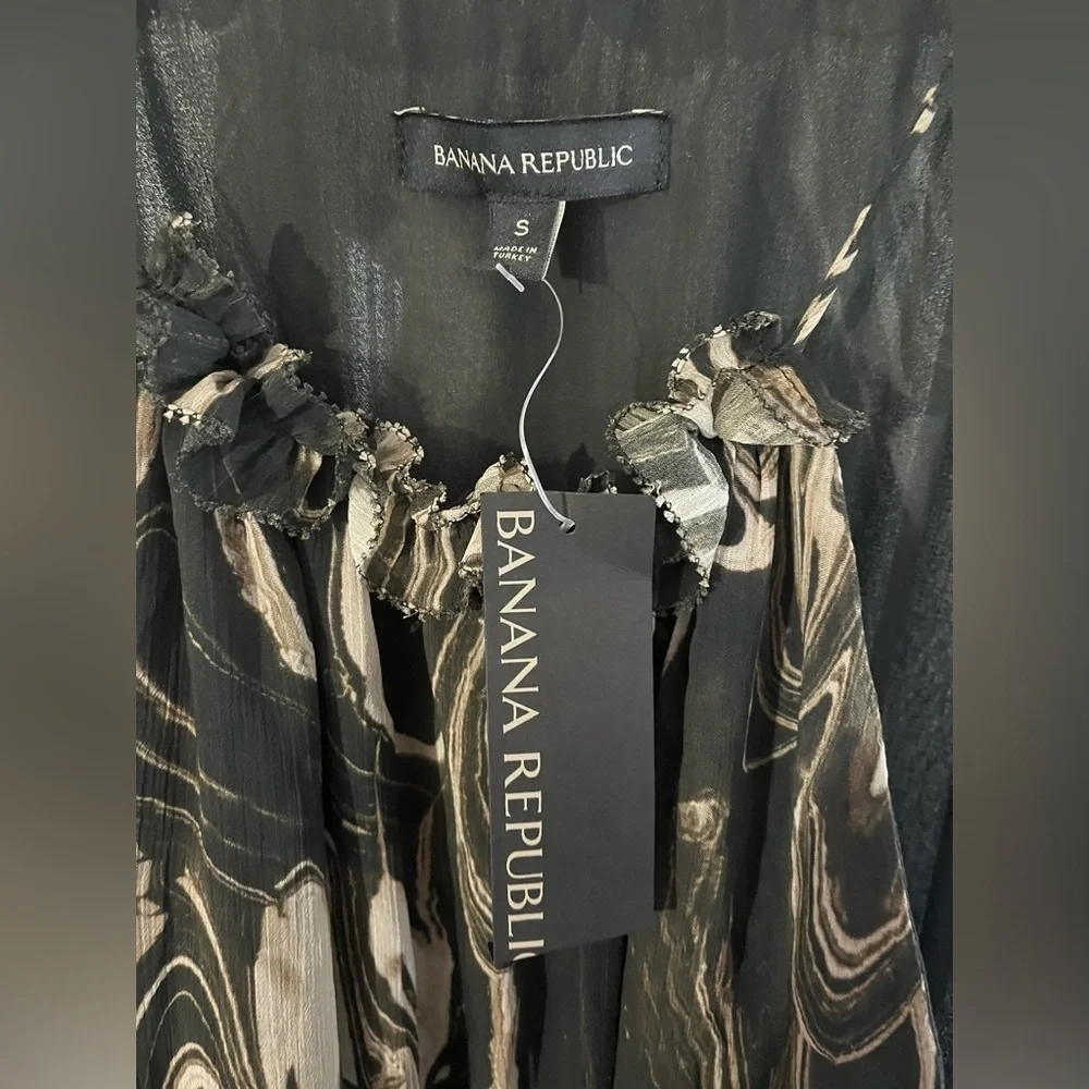 Banana Republic flowy, marble print Maxi Dress - Picture 5 of 9